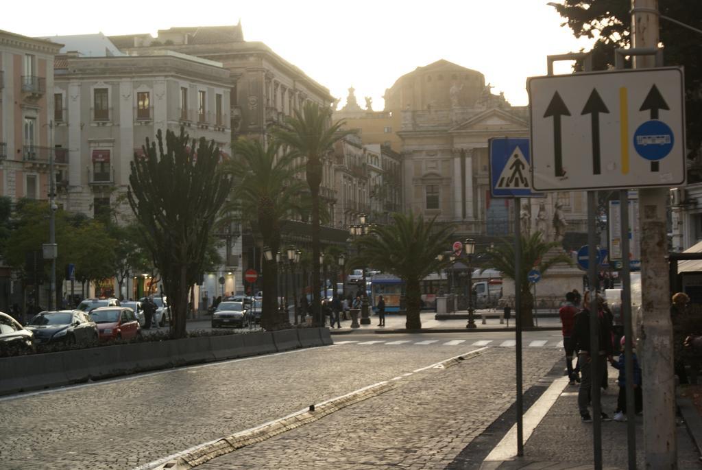 Catania Crossing B&B - Rooms & Comforts Exterior foto