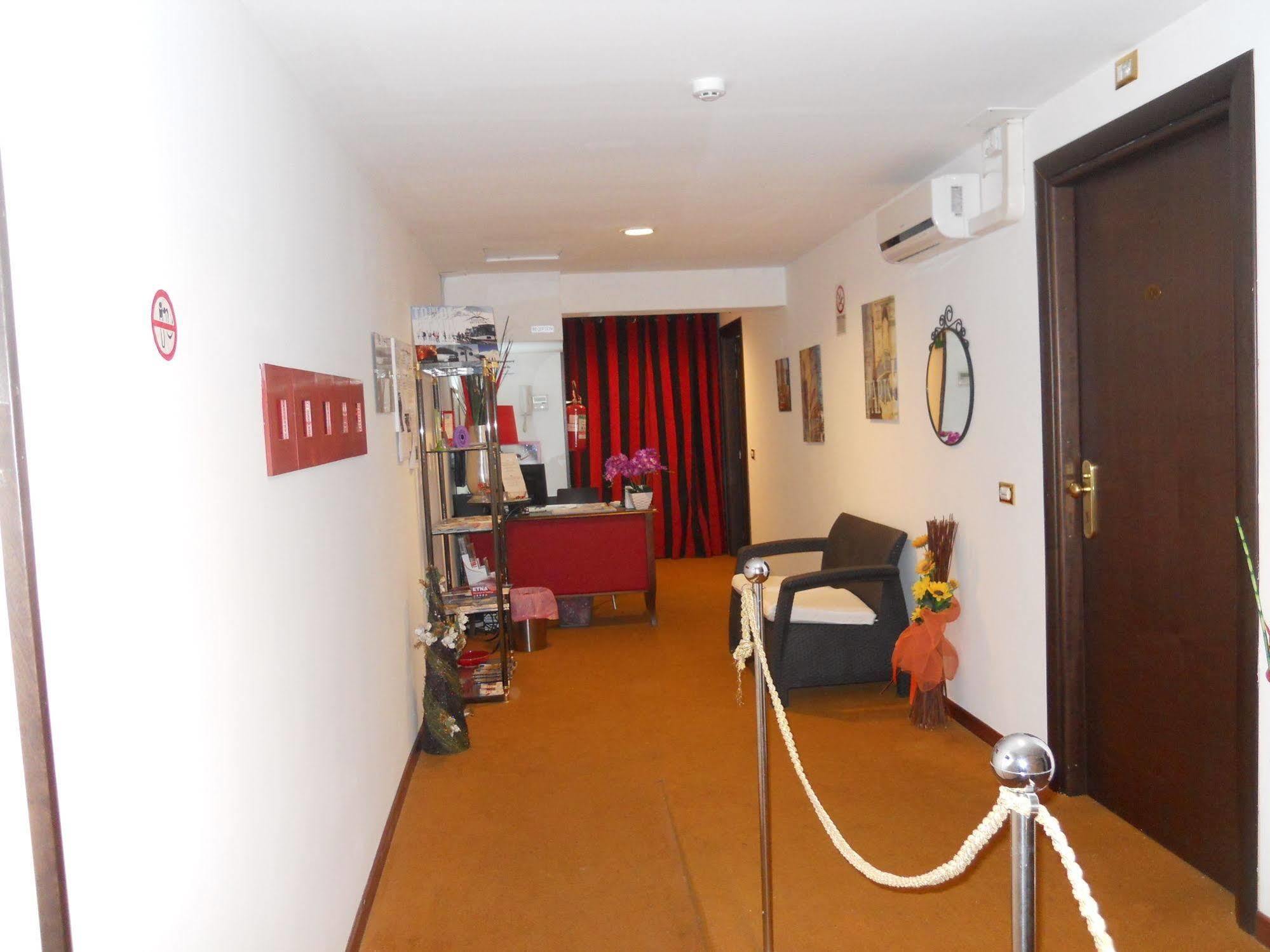 Catania Crossing B&B - Rooms & Comforts Exterior foto